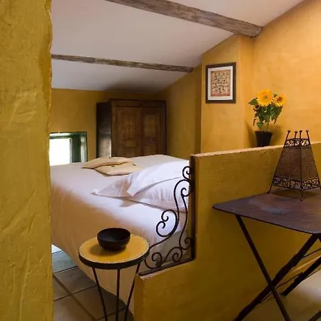 Hotel Une Autre Maison
